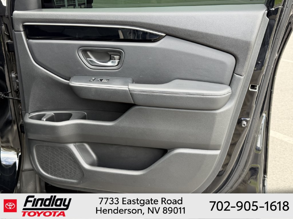 Used 2024 Honda Pilot Touring image 17