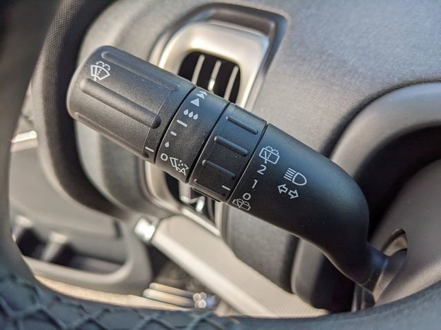 New 2025 Ford Expedition Active image 31