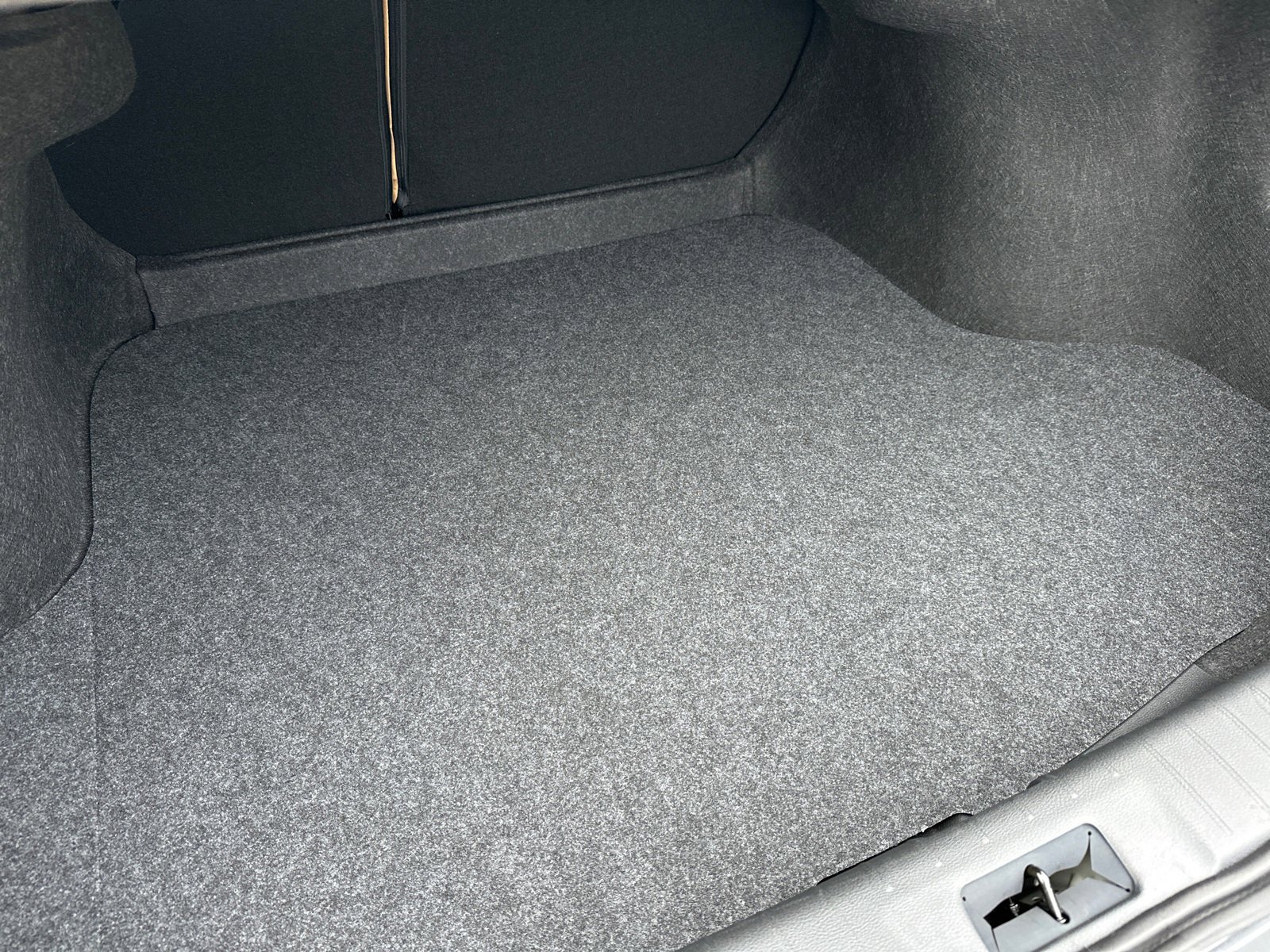 New 2025 Nissan Sentra SV w/ SV Premium Package image 18