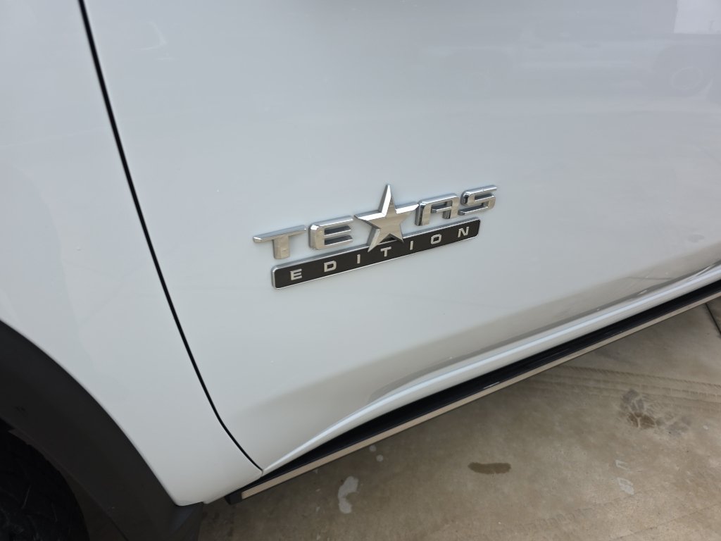 Certified 2022 Chevrolet Silverado 3500 LTZ w/ Z71 Chrome Sport Edition AWD/4WD image 7