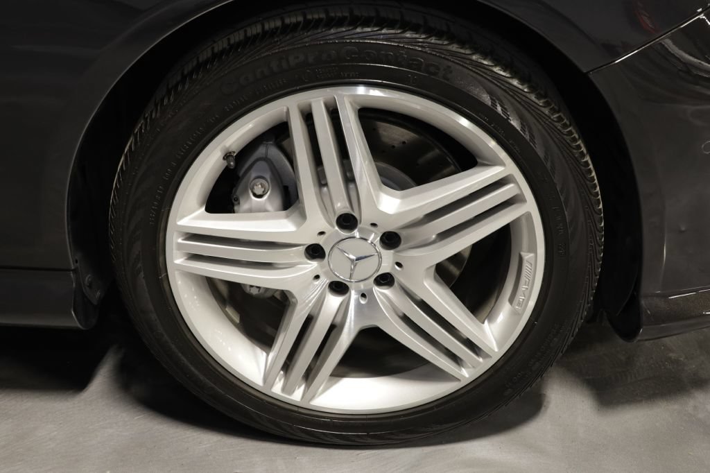 Used 2013 Mercedes-Benz CL 550 4MATIC image 50