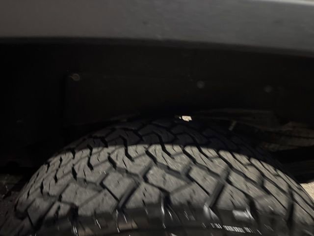 Used 2020 Chevrolet Silverado 2500 LTZ w/ LTZ Premium Package image 27