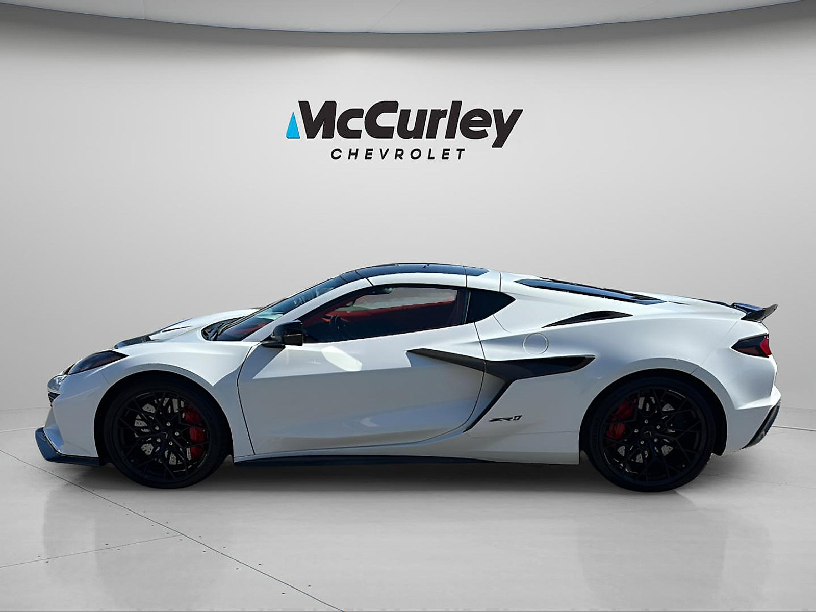 Used 2025 Chevrolet Corvette ZR1 w/ Stealth Interior Trim Package RWD image 7