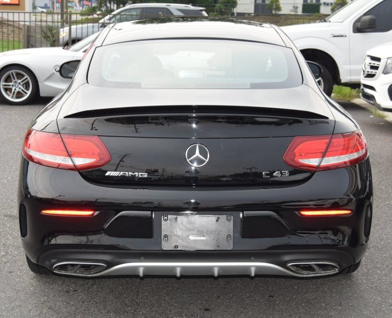 Used 2018 Mercedes-Benz C 43 AMG 4MATIC Coupe w/ Multimedia Package image 7