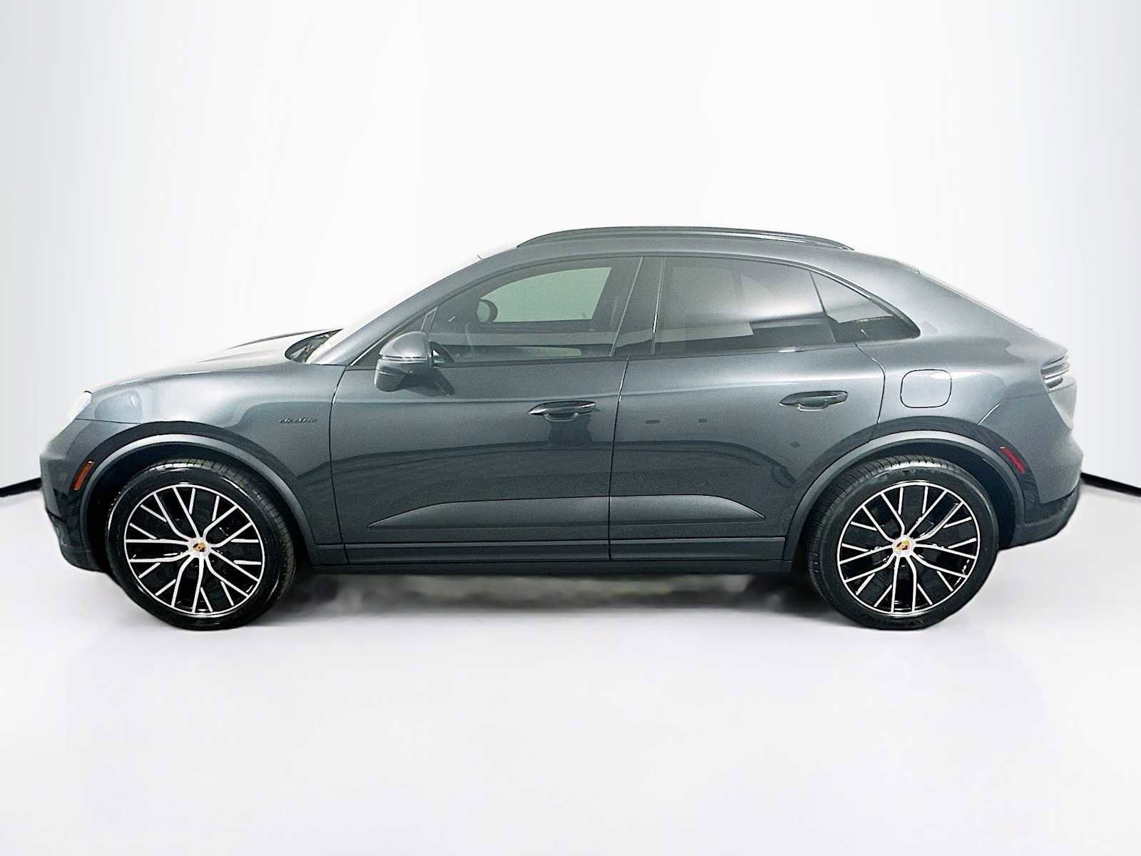 New 2026 Porsche Macan Electric image 2