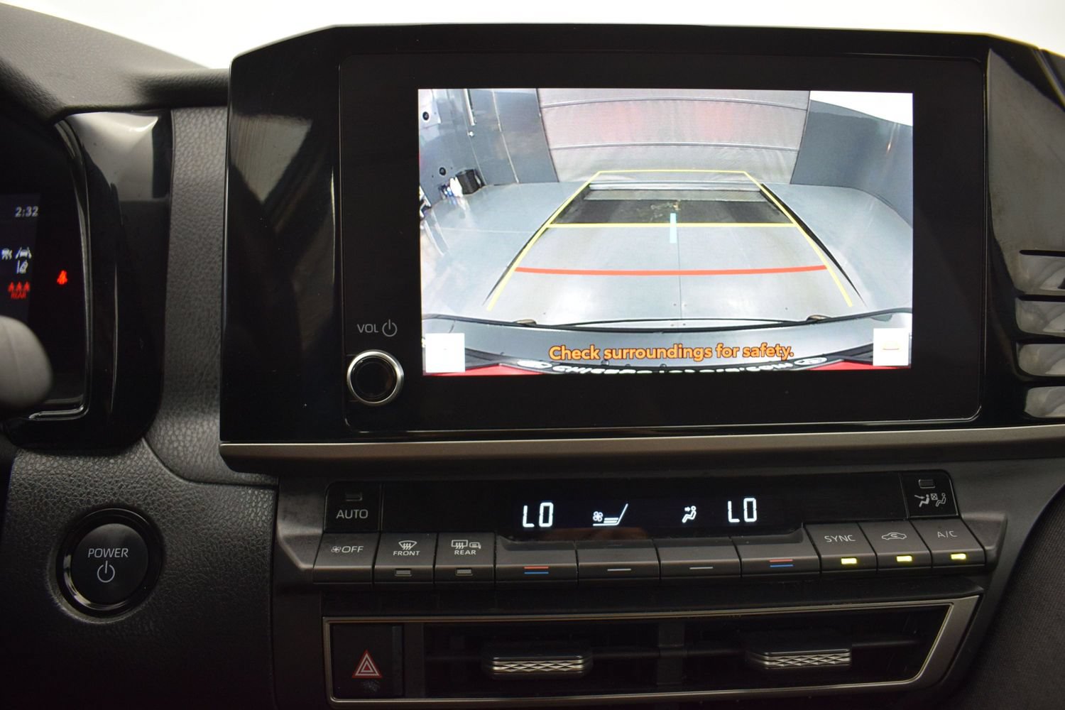 Used 2025 Toyota Camry LE FWD image 16