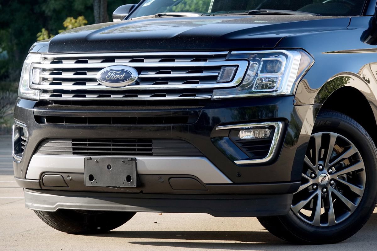 Used 2020 Ford Expedition Limited image 21