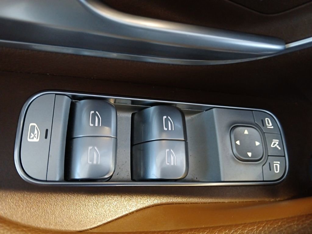 Used 2024 Mercedes-Benz GLS 450 4MATIC image 22