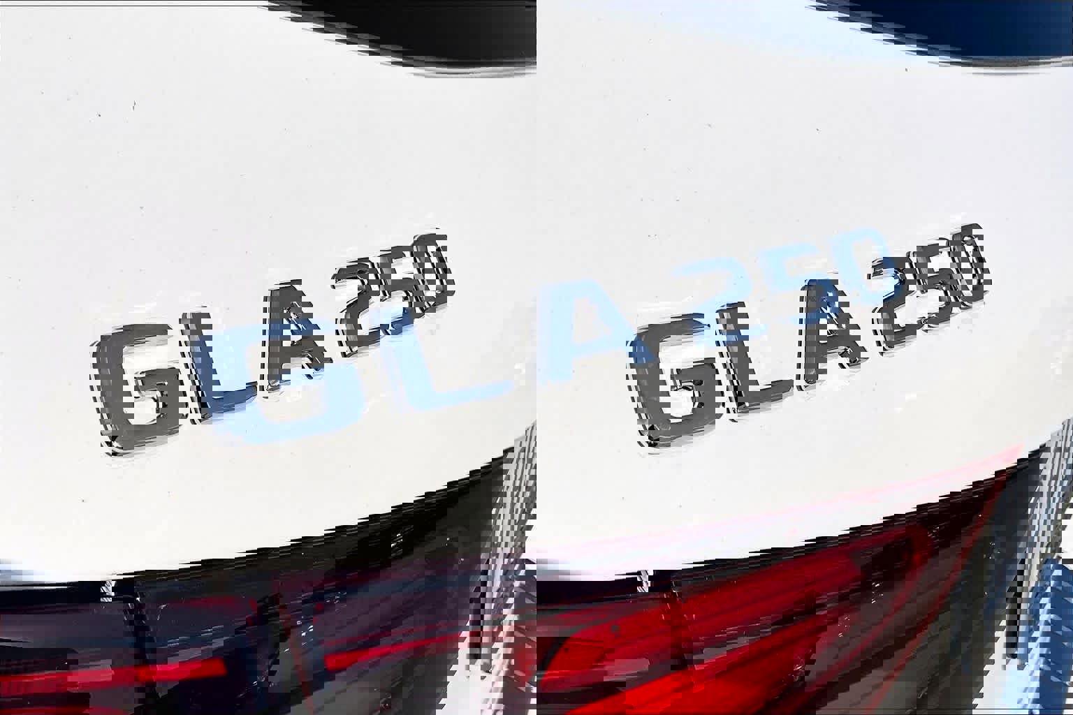 Used 2025 Mercedes-Benz GLA 250 image 9