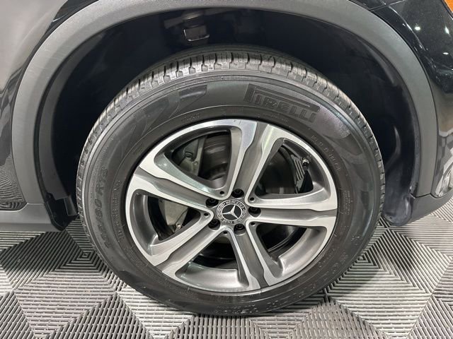 Used 2019 Mercedes-Benz GLC 300 4MATIC image 9