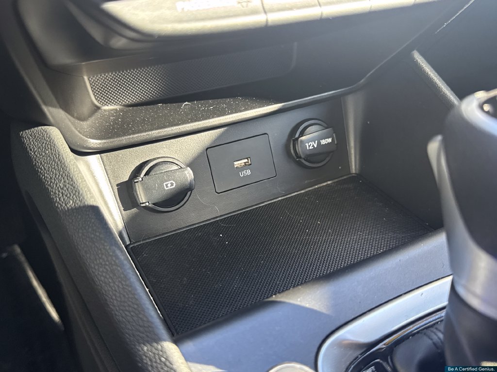 Certified 2023 Hyundai Kona SEL AWD/4WD image 43