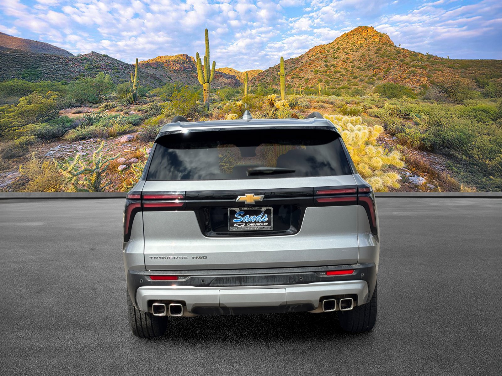 Used 2025 Chevrolet Traverse LT AWD/4WD image 5