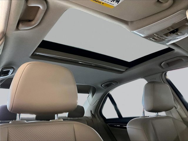 Used 2014 Mercedes-Benz C 250 Sedan image 17