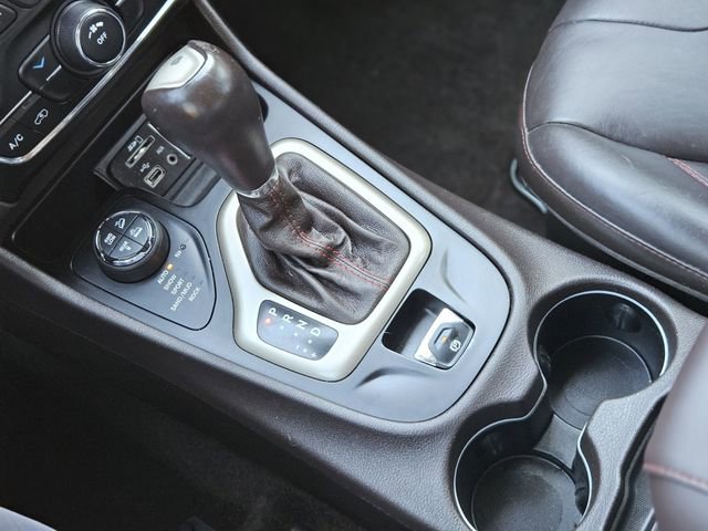 Used 2015 Jeep Cherokee Trailhawk w/ Leather Interior Group image 26