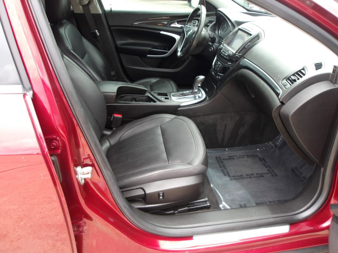 Used 2016 Buick Regal FWD image 10