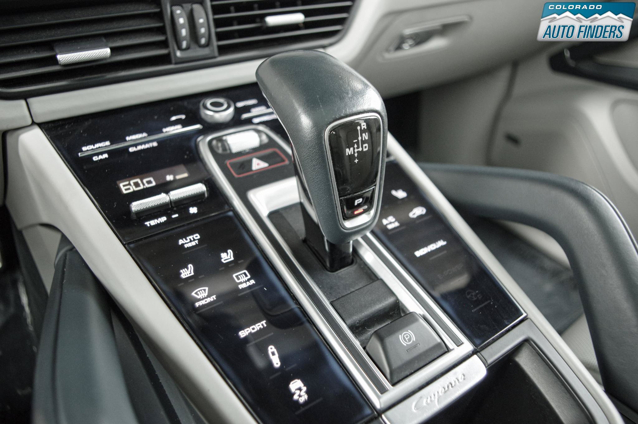 Used 2019 Porsche Cayenne S w/ Premium Plus Package AWD/4WD image 19