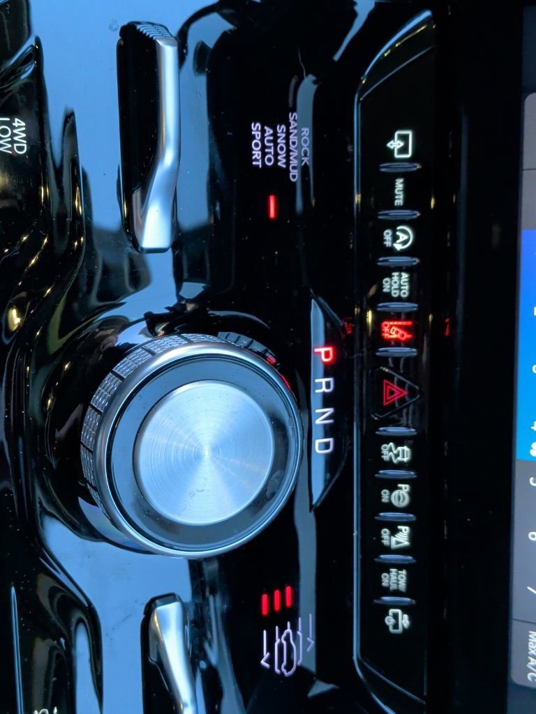 Used 2023 Jeep Grand Wagoneer Series III image 29