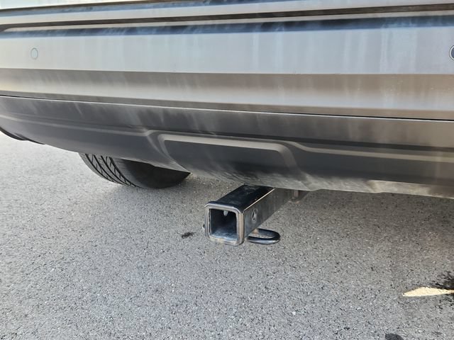 Used 2019 GMC Terrain SLE w/ Driver Convenience Package FWD image 32