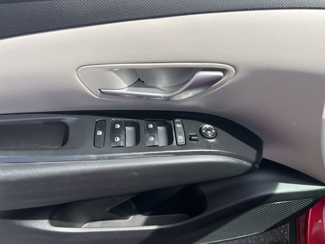 Used 2022 Hyundai Tucson SEL w/ Cargo Package image 6