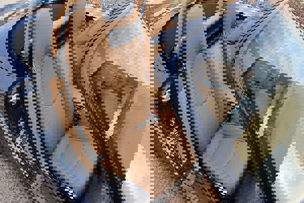 Used 2011 Porsche Boxster image 26