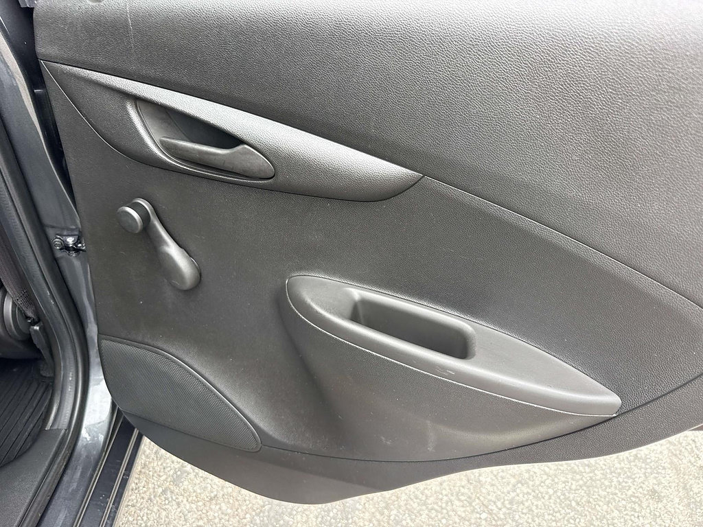 Used 2021 Chevrolet Spark LS FWD image 22