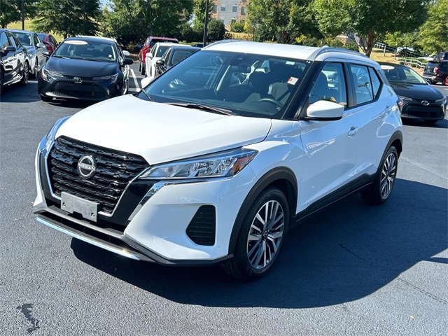 Used 2024 Nissan Kicks SV image 8