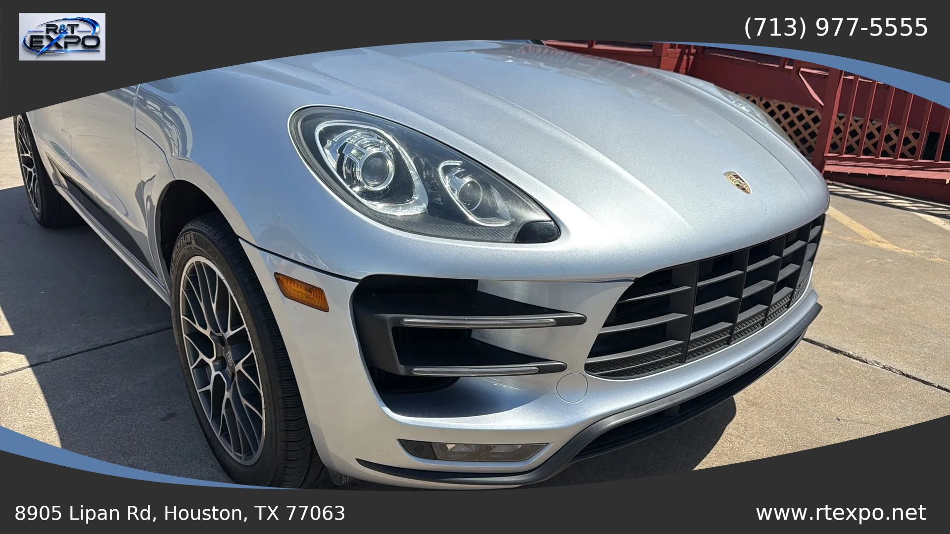 Used 2015 Porsche Macan Turbo AWD/4WD image 14