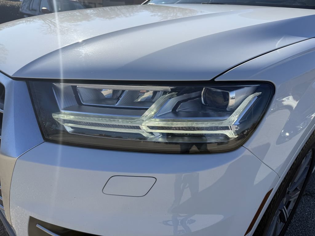 Used 2018 Audi Q7 3.0T Prestige image 15
