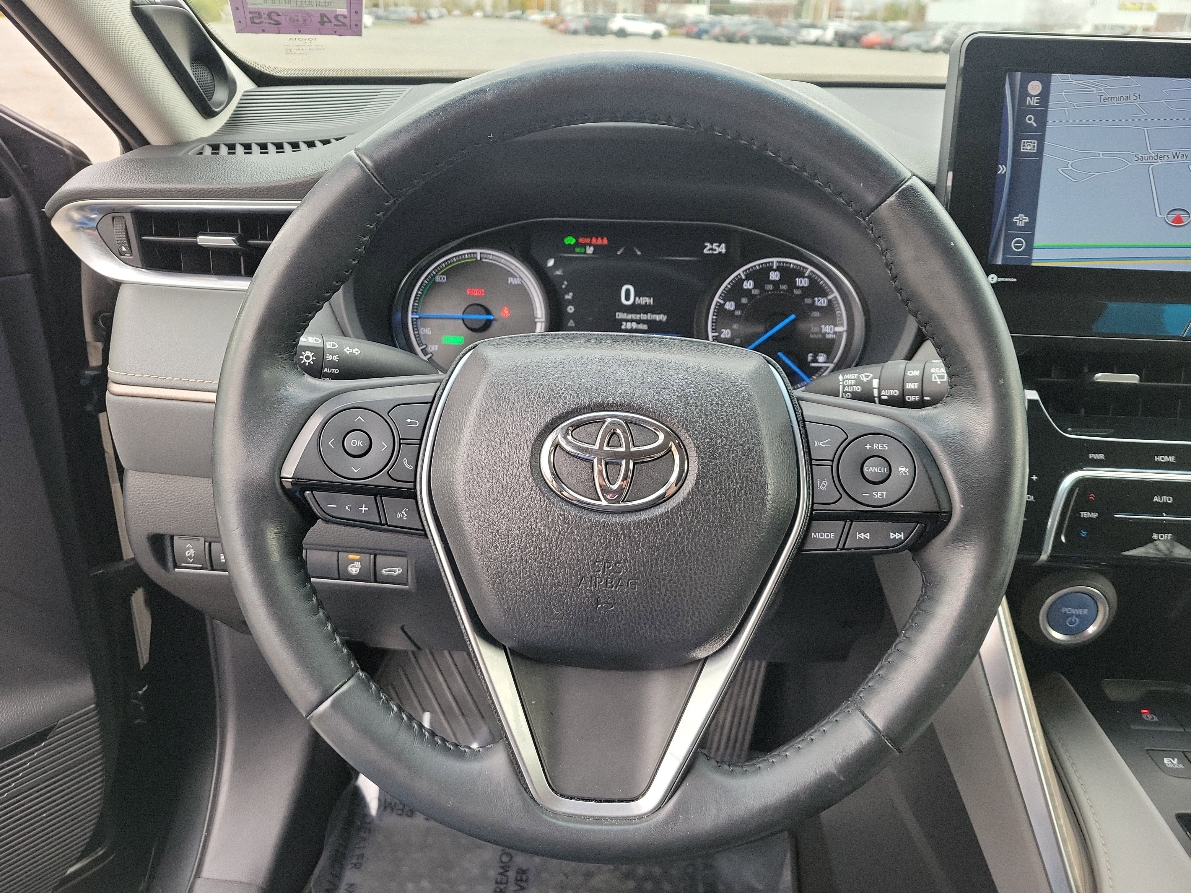 Used 2021 Toyota Venza LE image 21