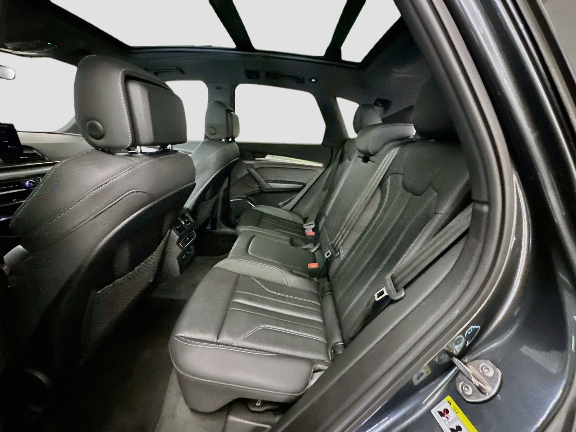 Used 2025 Audi Q5 2.0T Premium AWD/4WD image 29