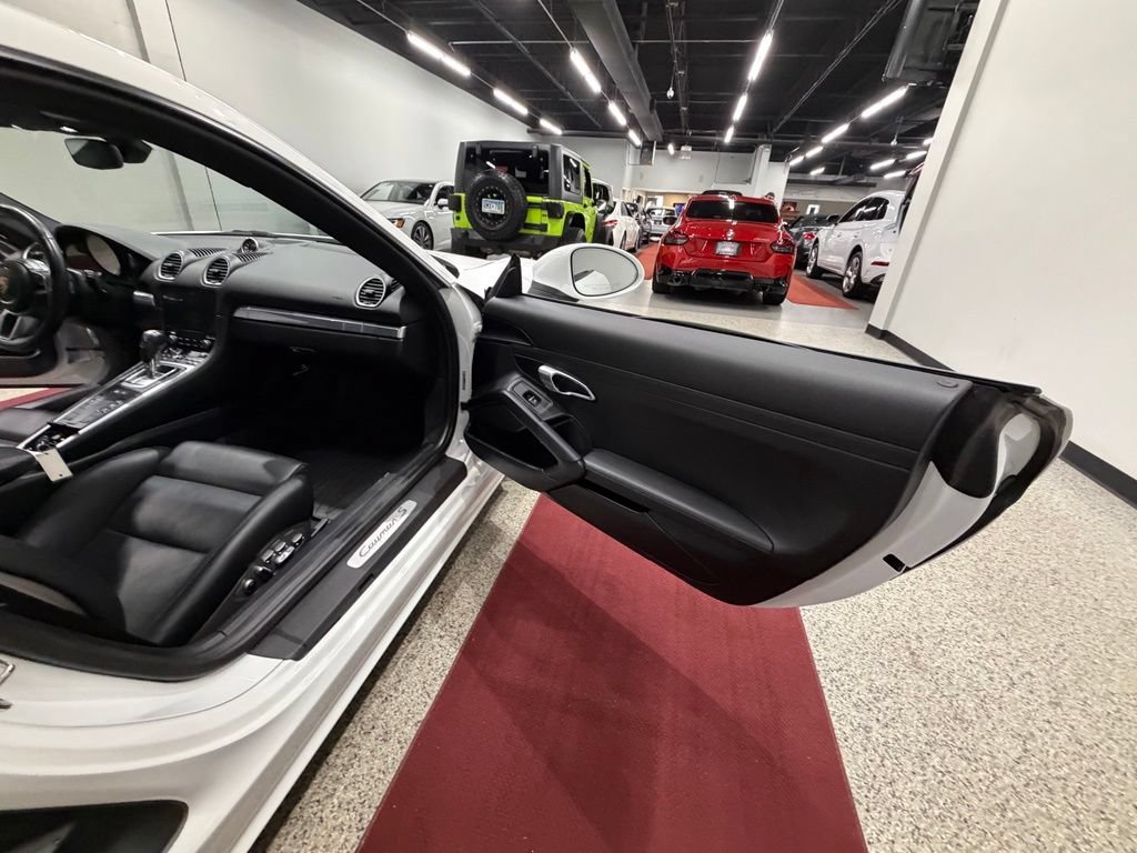 Used 2019 Porsche 718 Cayman S RWD image 28