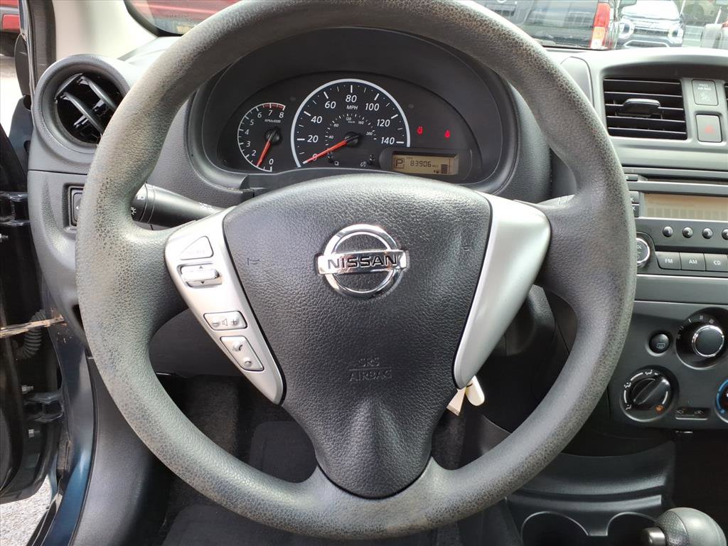 Used 2016 Nissan Versa S FWD image 15