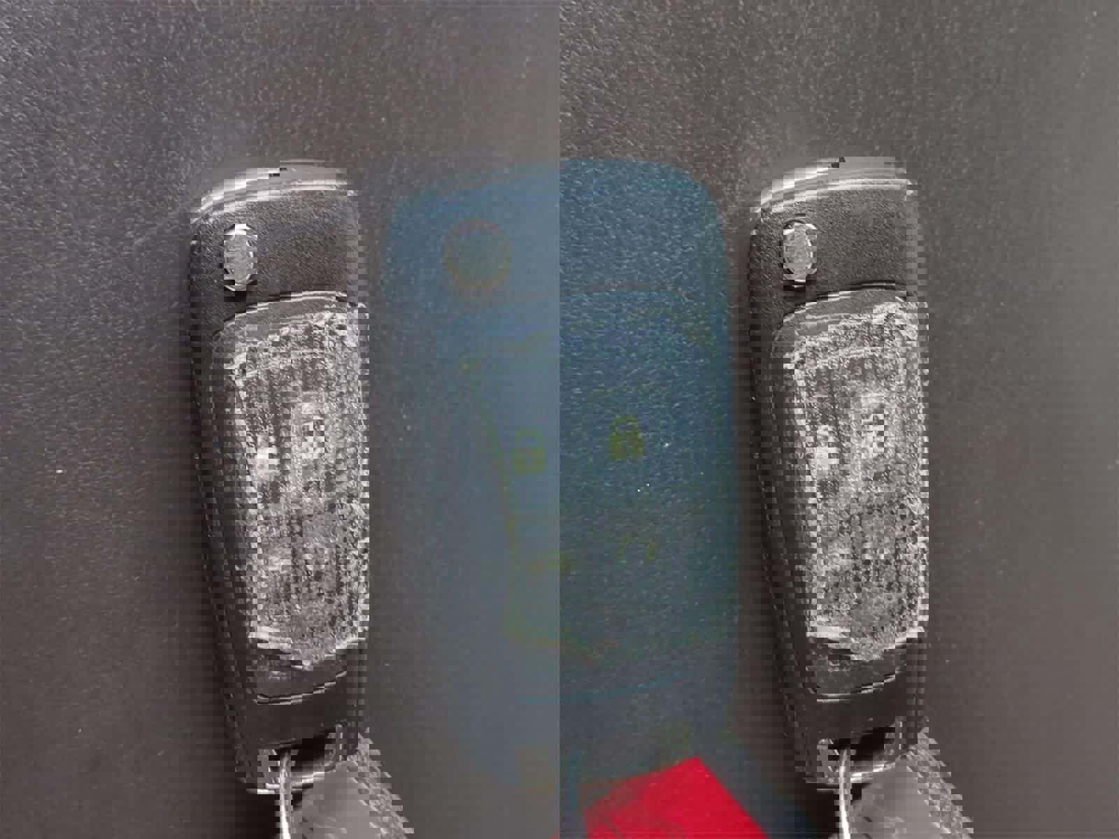 Used 2013 Buick Regal Premium image 32