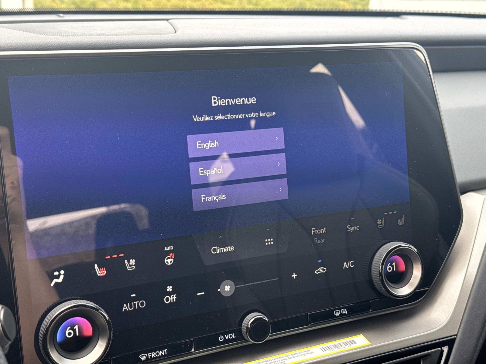 New 2026 Lexus TX 500h AWD image 19