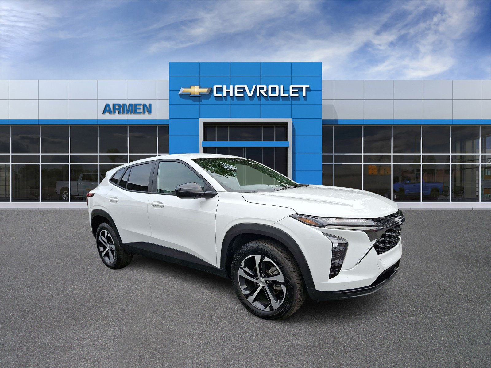 Used 2025 Chevrolet Trax RS w/ Driver Confidence Package FWD image 4