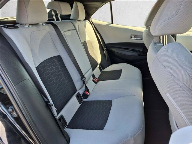 Used 2023 Toyota Corolla SE w/ SE Premium Package FWD image 19