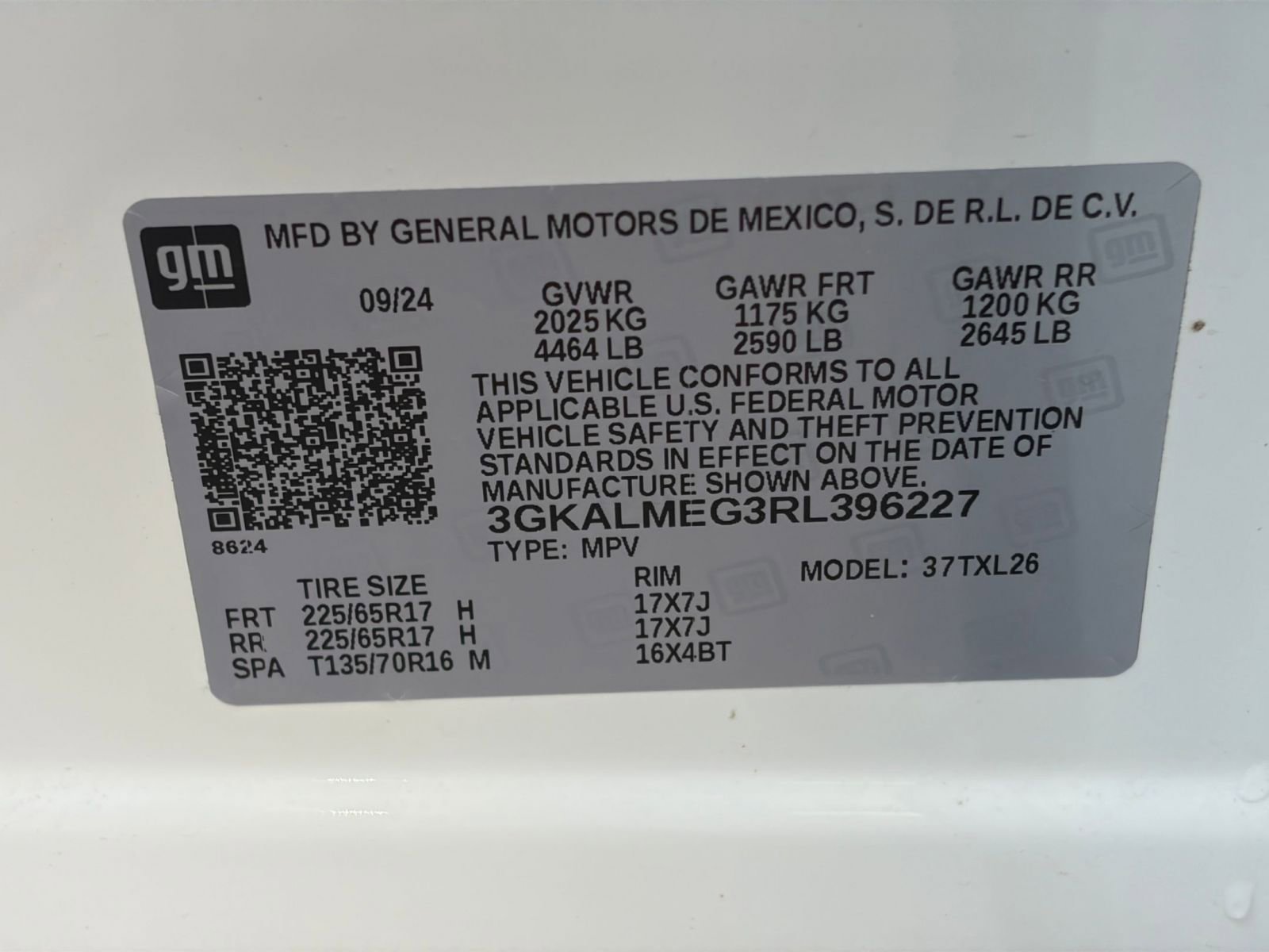 Used 2024 GMC Terrain SLE FWD image 28