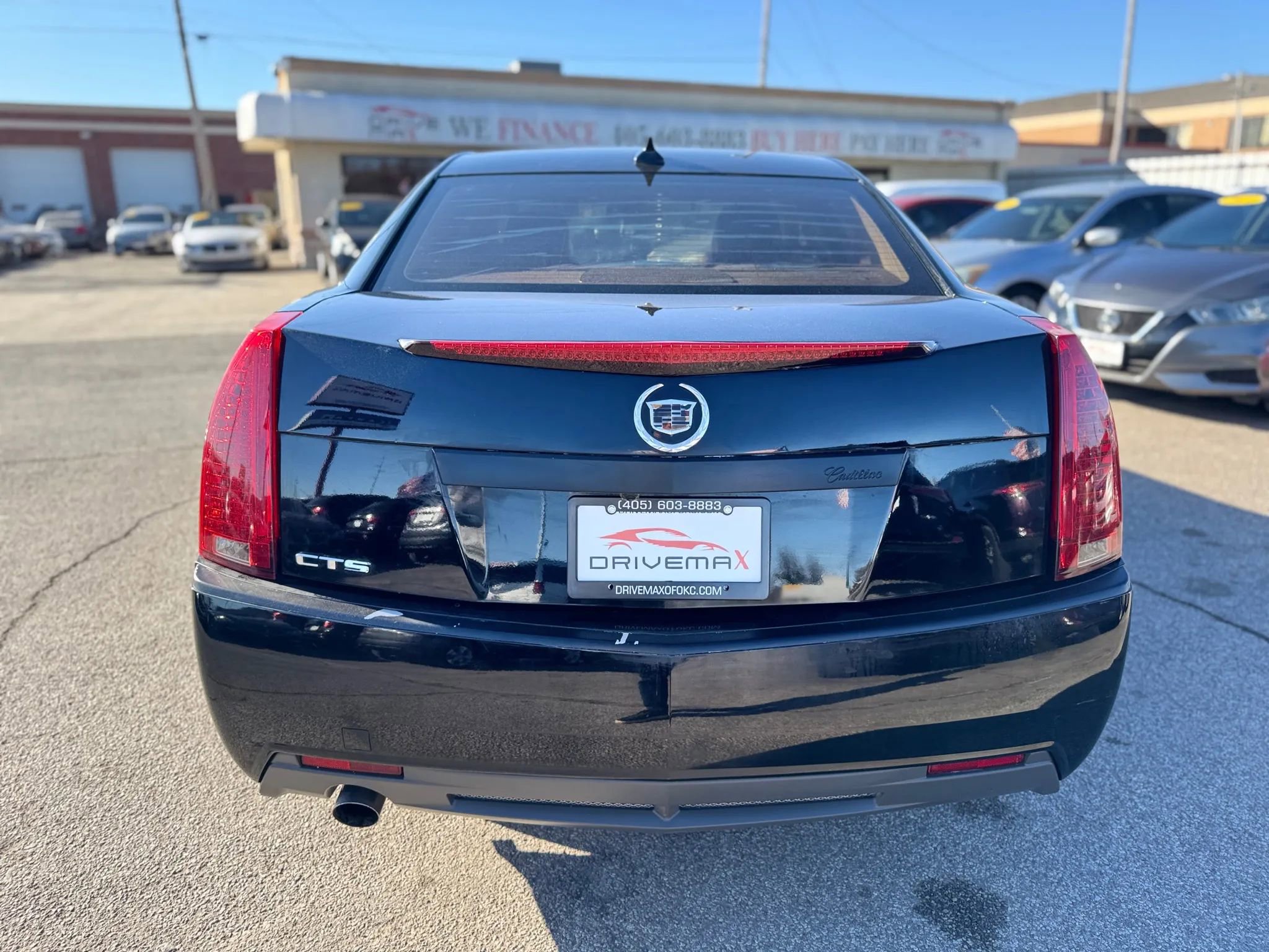 Used 2011 Cadillac CTS Luxury RWD image 4