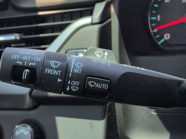 Used 2020 Chevrolet Suburban LT AWD/4WD image 28