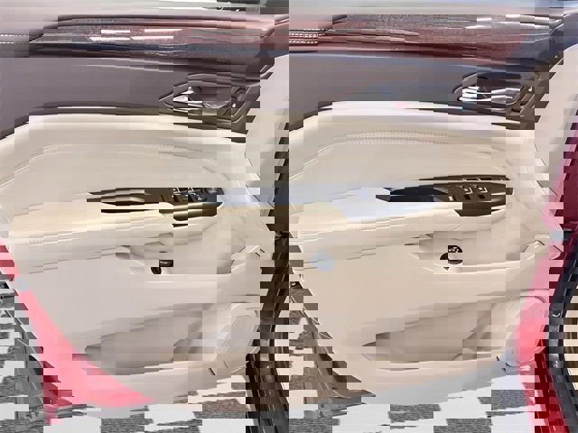 Used 2015 Cadillac SRX Performance w/ Driver Awareness Package image 16