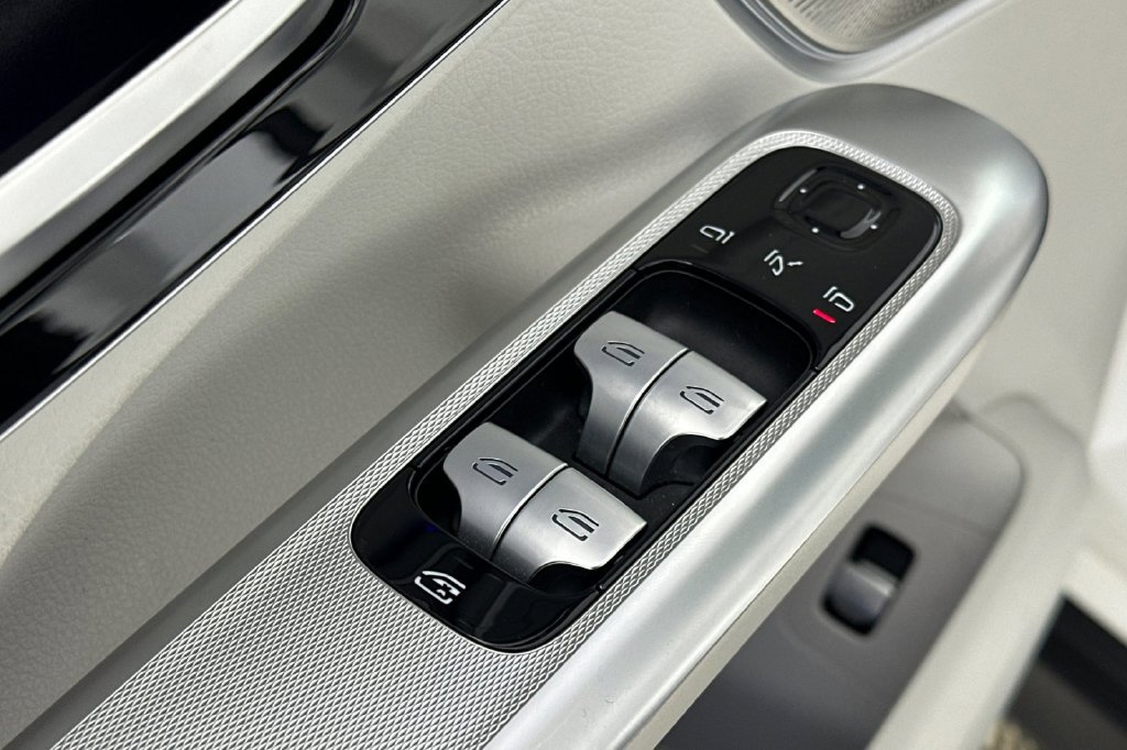 Certified 2023 Mercedes-Benz EQE 350+ 4MATIC SUV image 13