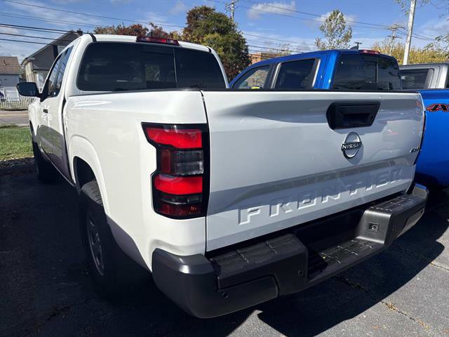 New 2026 Nissan Frontier S image 2