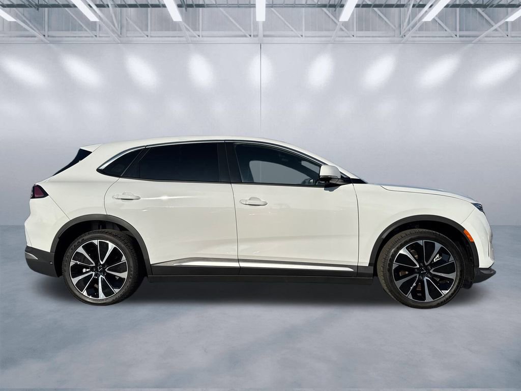 New 2025 VinFast VF 8 Plus AWD/4WD image 3