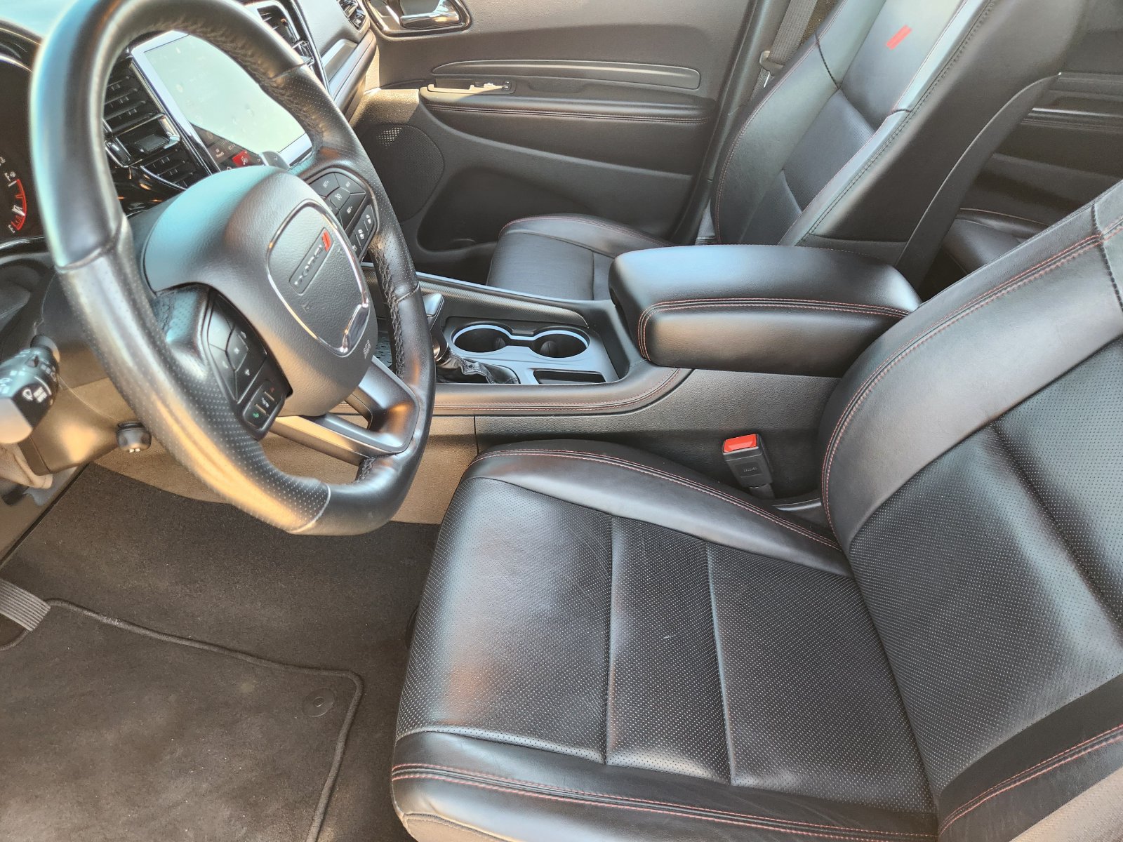 Used 2025 Dodge Durango GT AWD/4WD image 17