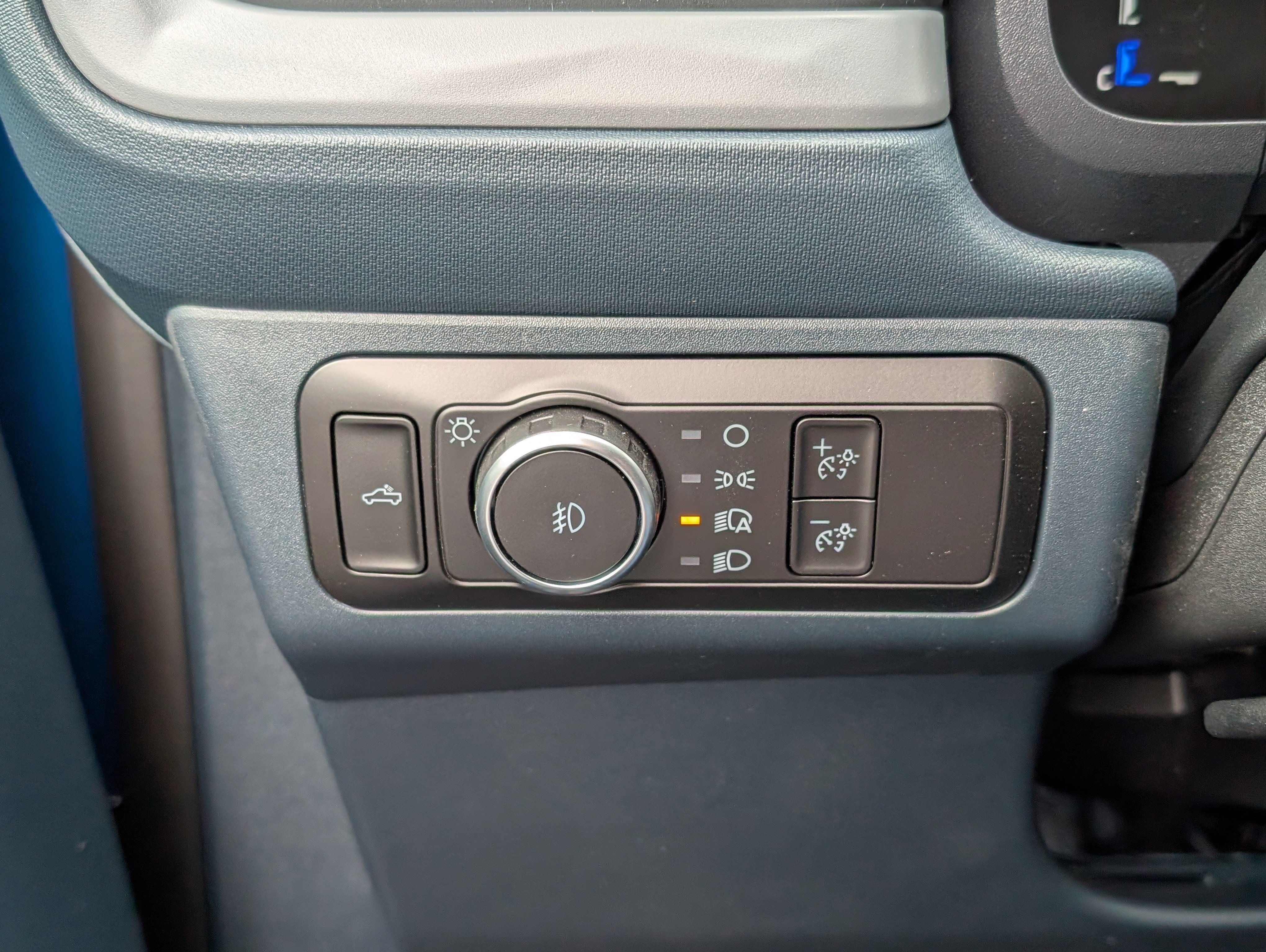 New 2026 Ford Maverick Lobo image 17