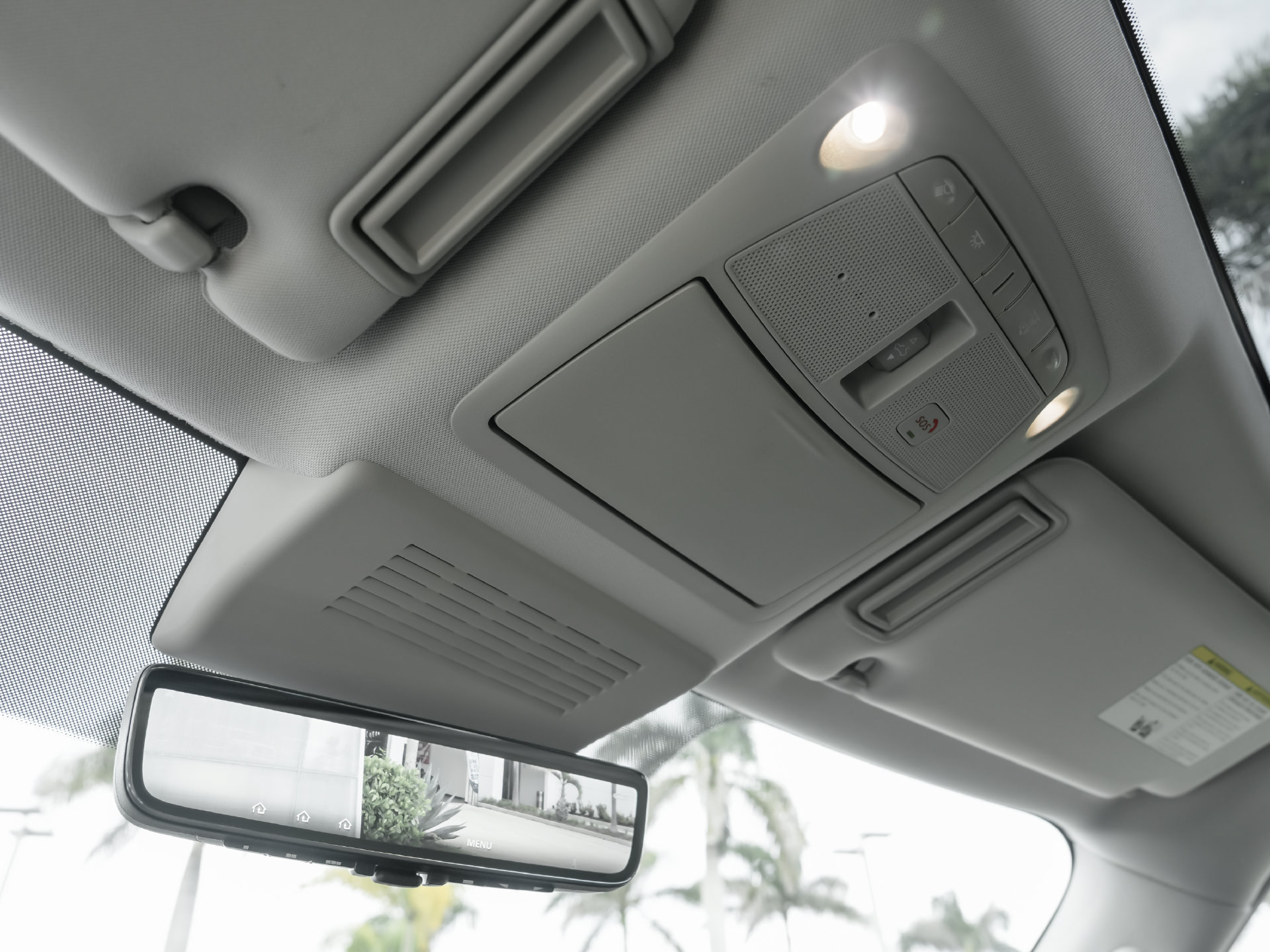 Used 2023 INFINITI QX80 Luxe w/ Cargo Package RWD image 21