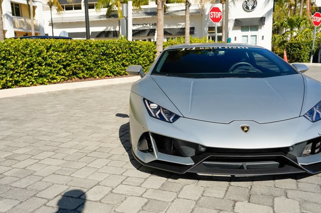 Used 2020 Lamborghini Huracan EVO AWD/4WD image 7