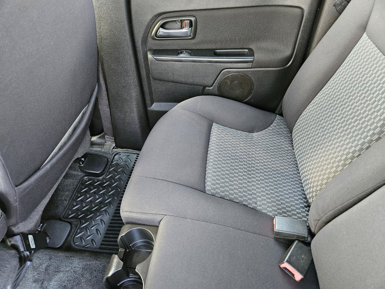 Used 2012 Chevrolet Colorado LT RWD image 17