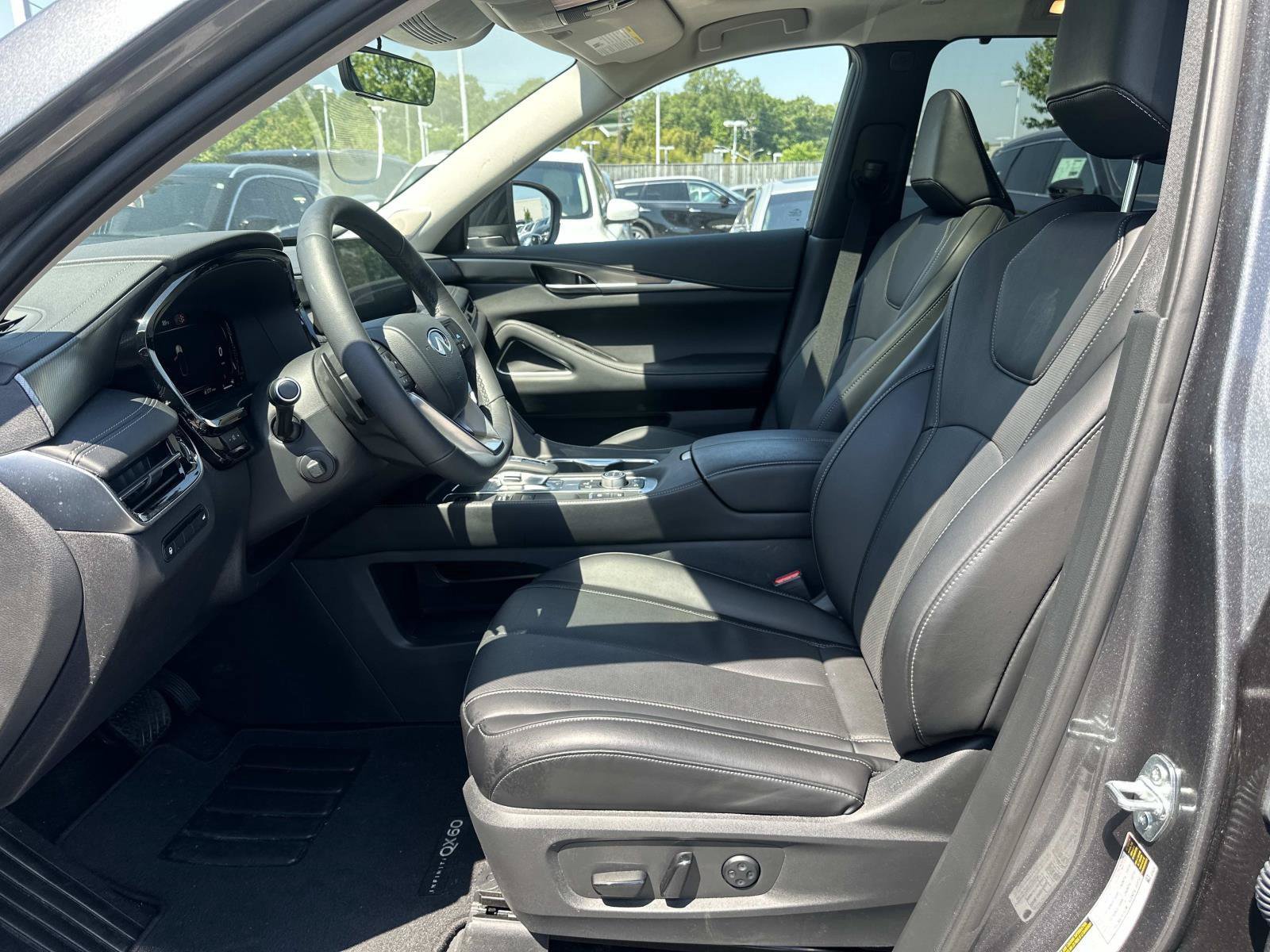 Used 2026 INFINITI QX60 Luxe w/ Cargo Package AWD/4WD image 25