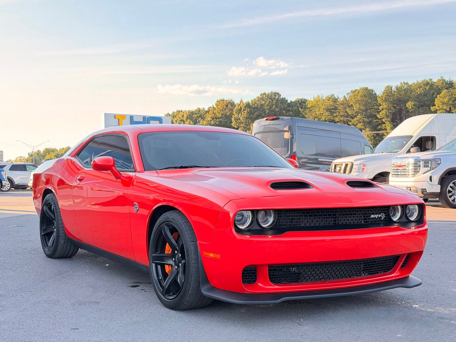 Used 2022 Dodge Challenger SRT Hellcat w/ Plus Package RWD image 14